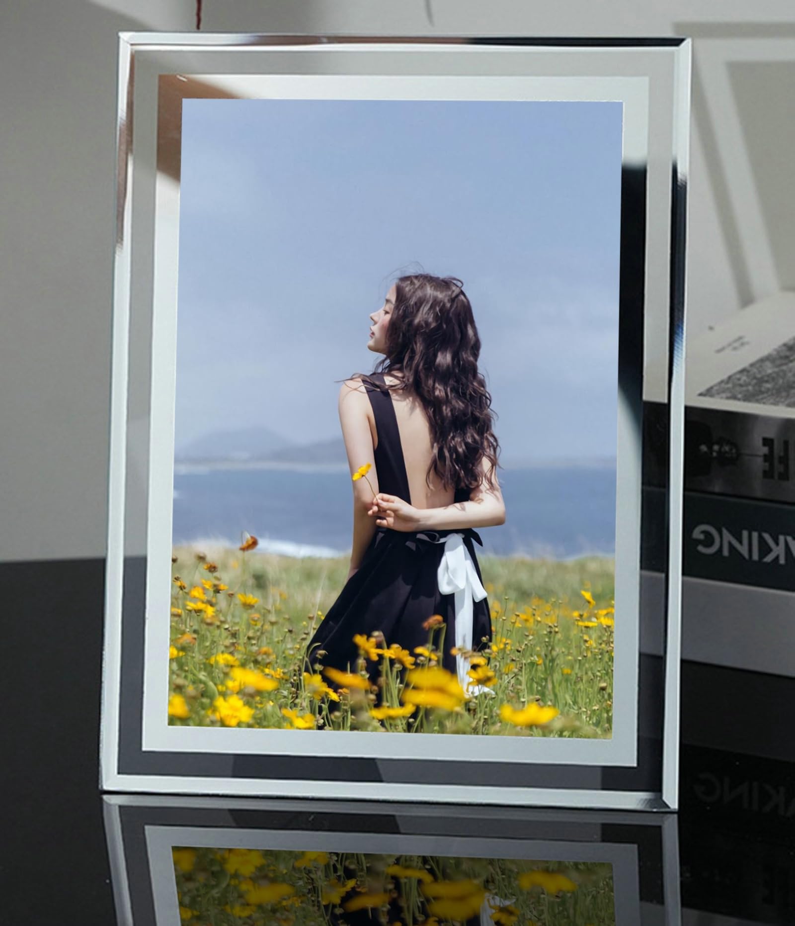 Amazon.com - Modern Photo Frames A5, Glass Picture Frame 5.8x8.3